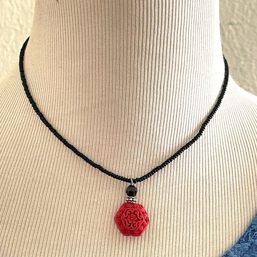 Vintage Red Cinnabar & Black Bead Chocker Pendant Necklace Minimalist 14"